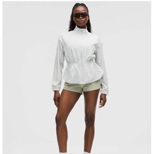 Lululemon Hotty Hot High-Rise Lined Short 2.5" Fog Green